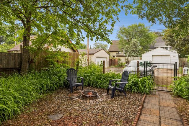 3605 Grand Avenue S, Minneapolis, MN 55409