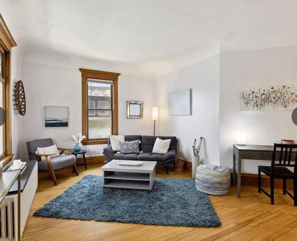 3605 Grand Avenue S, Minneapolis, MN 55409