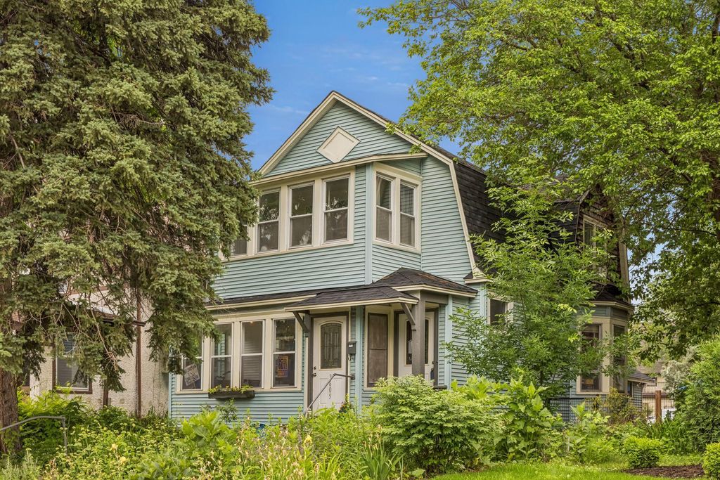 3605 Grand Avenue S, Minneapolis, MN 55409