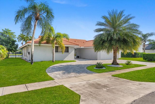 2672 SW 23rd Cranbrook Drive, Boynton Beach, FL 33436