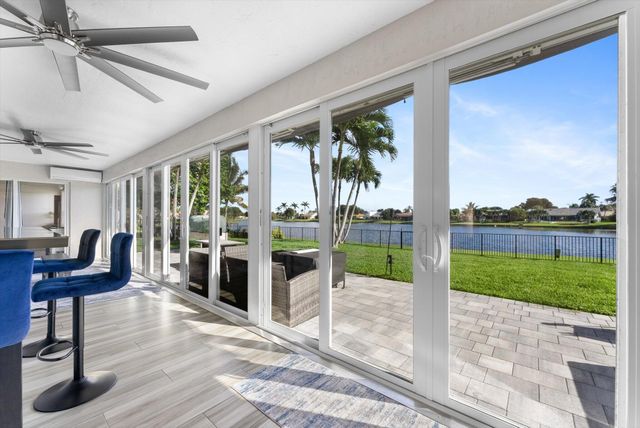 2672 SW 23rd Cranbrook Drive, Boynton Beach, FL 33436