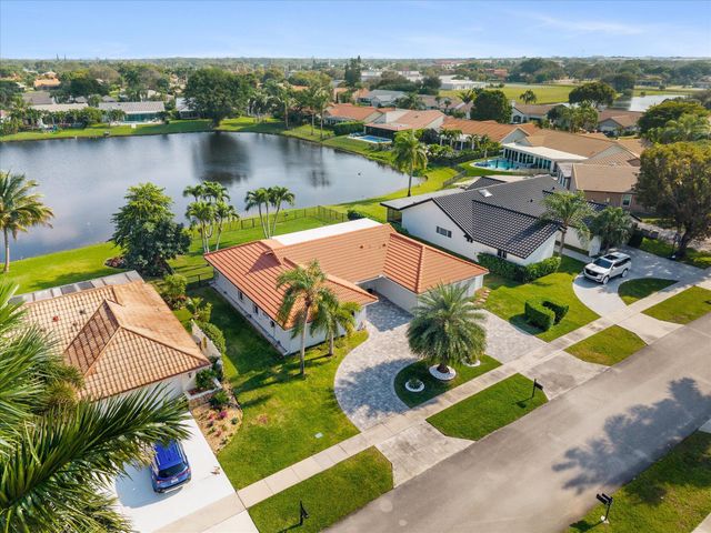 2672 SW 23rd Cranbrook Drive, Boynton Beach, FL 33436