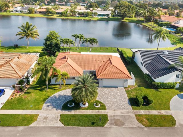 2672 SW 23rd Cranbrook Drive, Boynton Beach, FL 33436