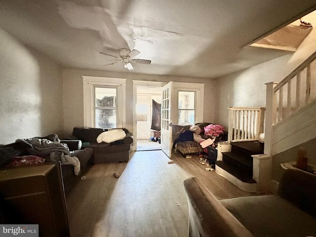 1028 MCDOWELL AVE, Chester, PA 19013