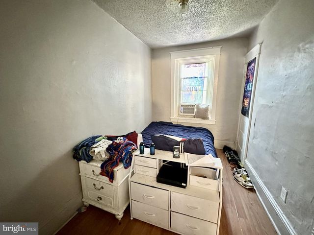 1028 MCDOWELL AVE, Chester, PA 19013