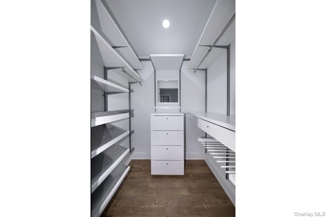 1100 Avalon Street S1210, Glen Cove, NY 11542