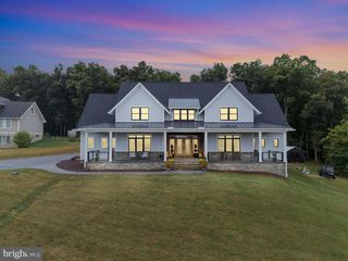 4073 LANDIS RD, Hanover, PA 17331