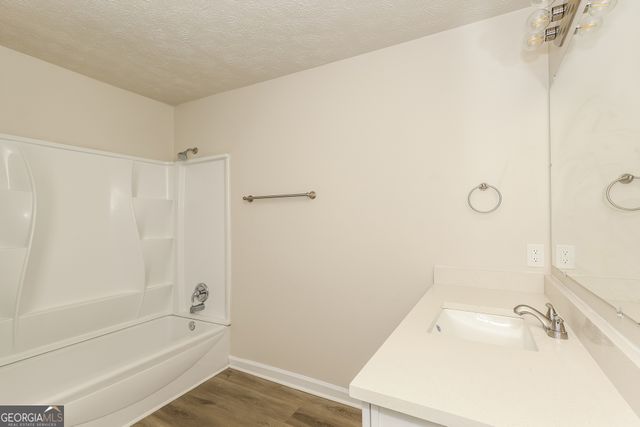 1070 Salisbury Trail, Riverdale, GA 30296