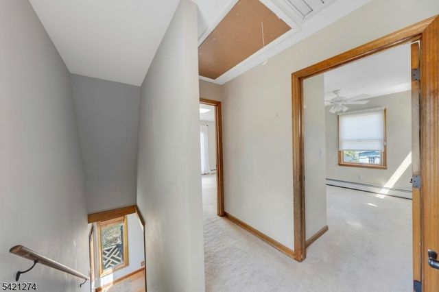 95 Wildwood Rd, Jefferson Twp., NJ 07438