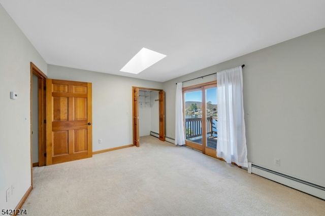 95 Wildwood Rd, Jefferson Twp., NJ 07438