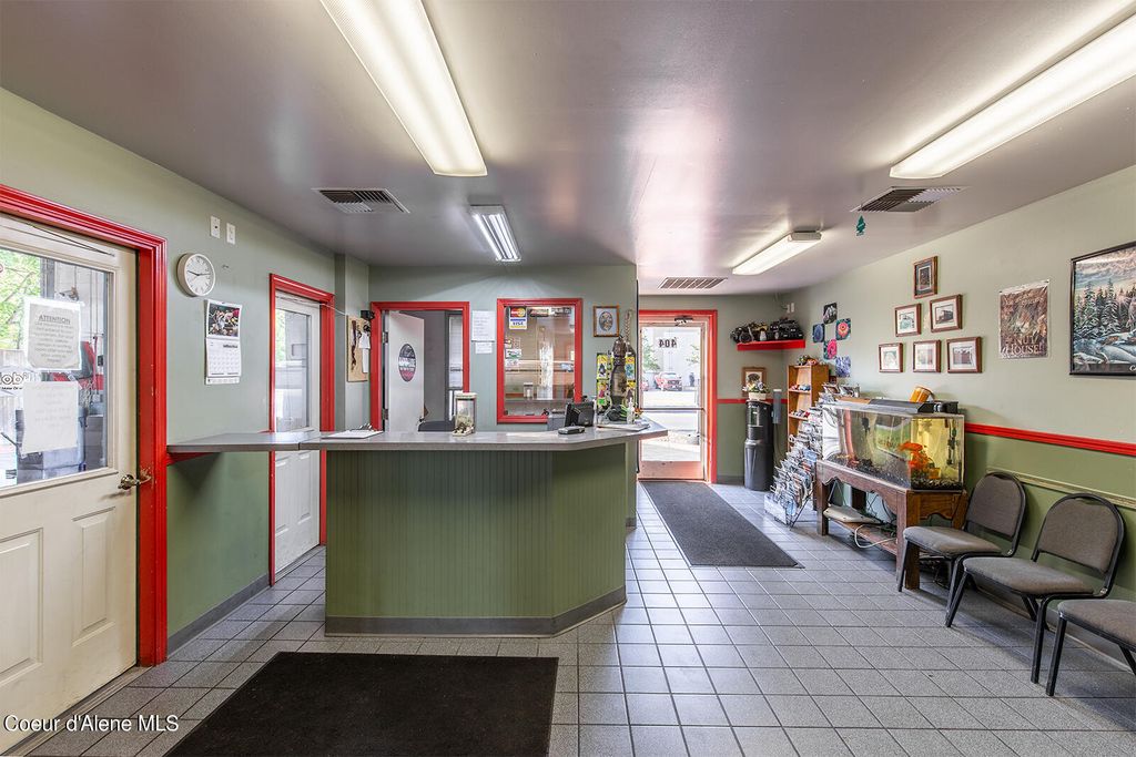 830 Fifth Ave, Sandpoint, ID 83864 photo 11