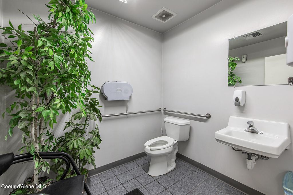 830 Fifth Ave, Sandpoint, ID 83864 photo 14