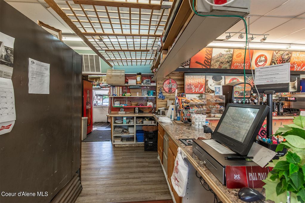 830 Fifth Ave, Sandpoint, ID 83864 photo 24