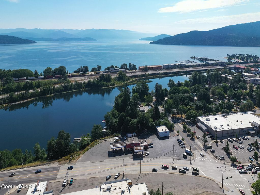 830 Fifth Ave, Sandpoint, ID 83864 photo 4