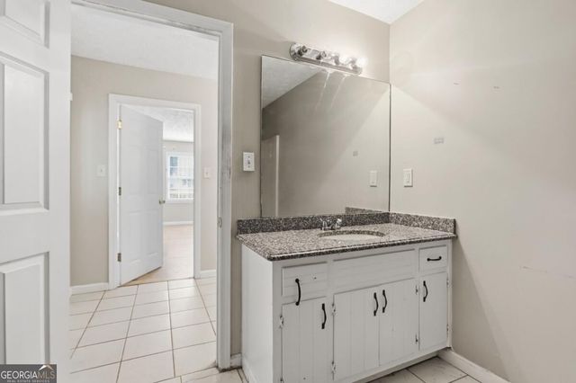 4945 Bent Creek Court, Buford, GA 30518