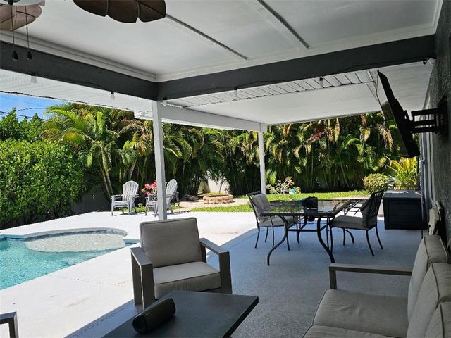 6325 6th Street, Vero Beach, FL 32968