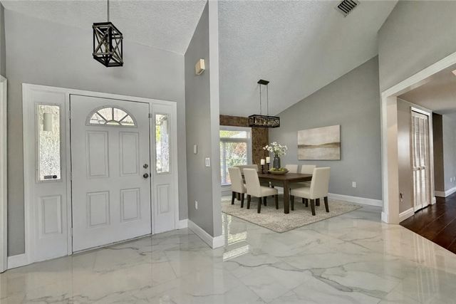 6325 6th Street, Vero Beach, FL 32968