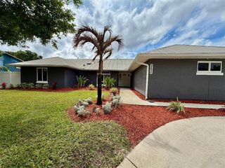 6325 6th Street, Vero Beach, FL 32968