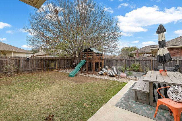 131 Chandler Pointe LOOP, Round Rock, TX 78664
