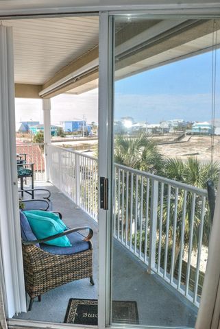 7464 Sunset Harbor Drive APT 131, Navarre, FL 32566