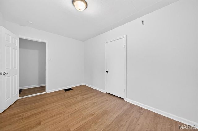 11038 Gertrude Avenue, St Ann, MO 63074