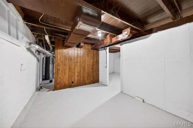 11038 Gertrude Avenue, St Ann, MO 63074