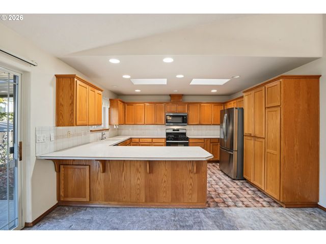 6972 ARROW POINT Ct, Keizer, OR 97303
