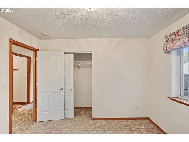 6972 ARROW POINT Ct, Keizer, OR 97303