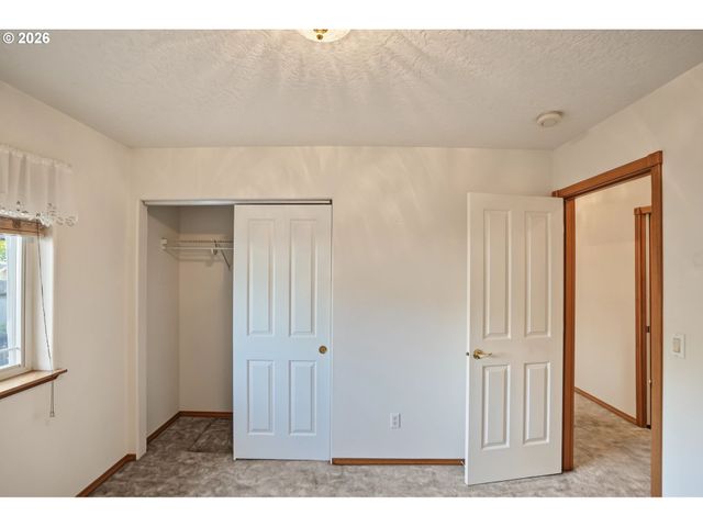 6972 ARROW POINT Ct, Keizer, OR 97303