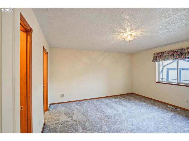 6972 ARROW POINT Ct, Keizer, OR 97303