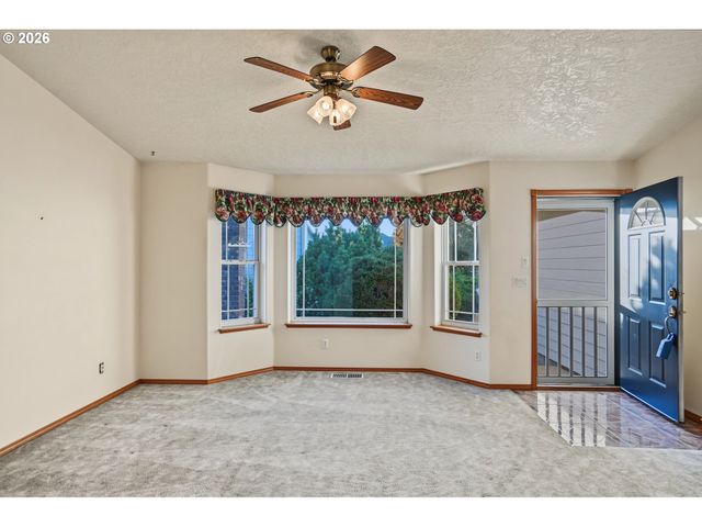 6972 ARROW POINT Ct, Keizer, OR 97303