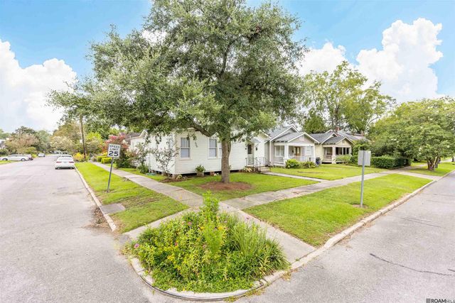 550 Camelia Ave, Baton Rouge, LA 70806