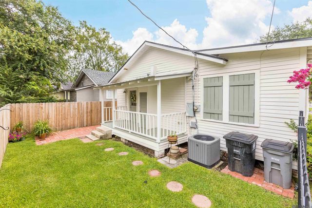 550 Camelia Ave, Baton Rouge, LA 70806