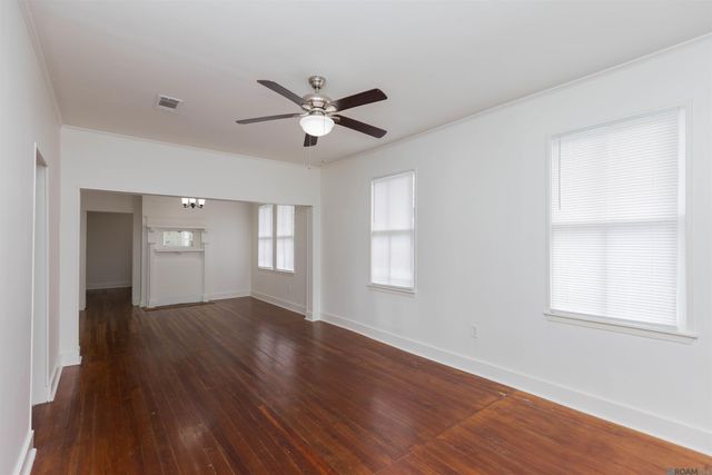 550 Camelia Ave, Baton Rouge, LA 70806