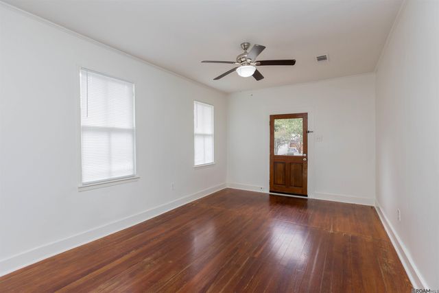 550 Camelia Ave, Baton Rouge, LA 70806
