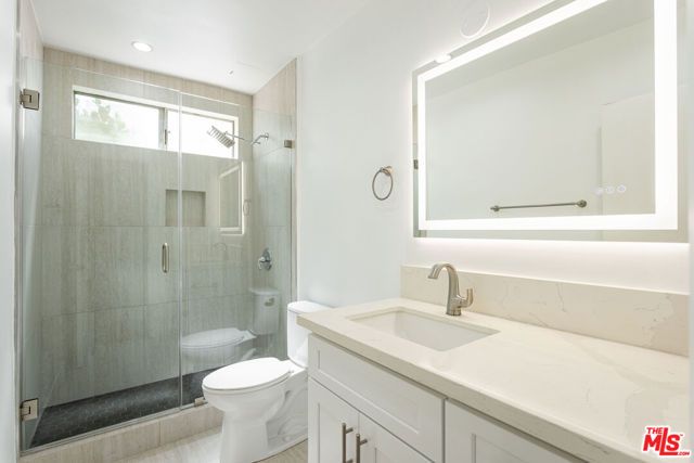 2313 5th Street 2, Santa Monica, CA 90405