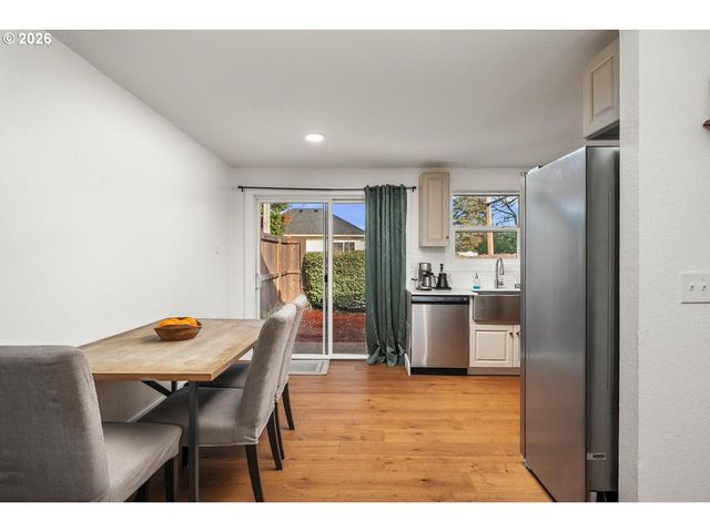 2519 E 35TH St, Vancouver, WA 98663