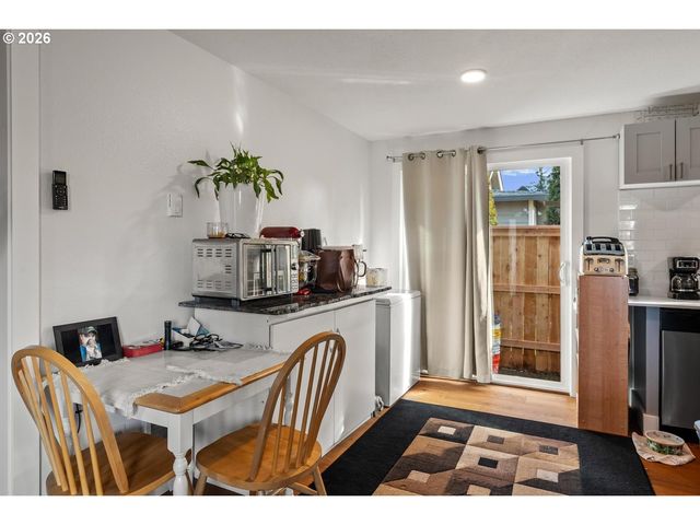 2519 E 35TH St, Vancouver, WA 98663