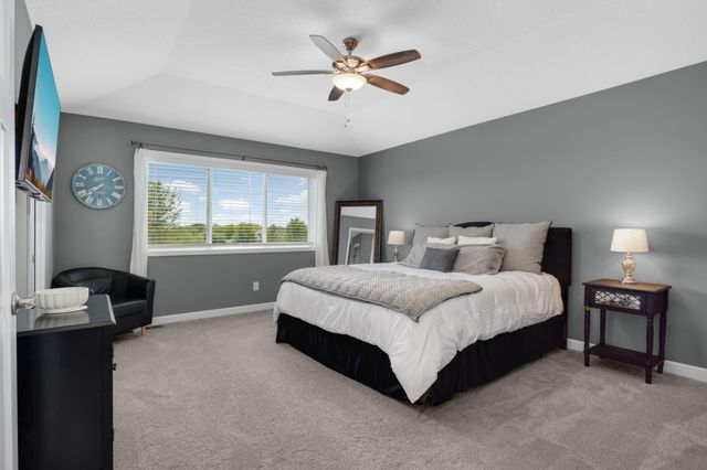 8476 200th Street W, Lakeville, MN 55044
