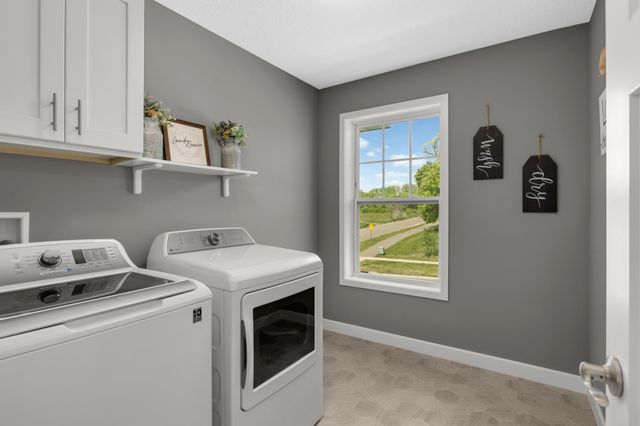 8476 200th Street W, Lakeville, MN 55044