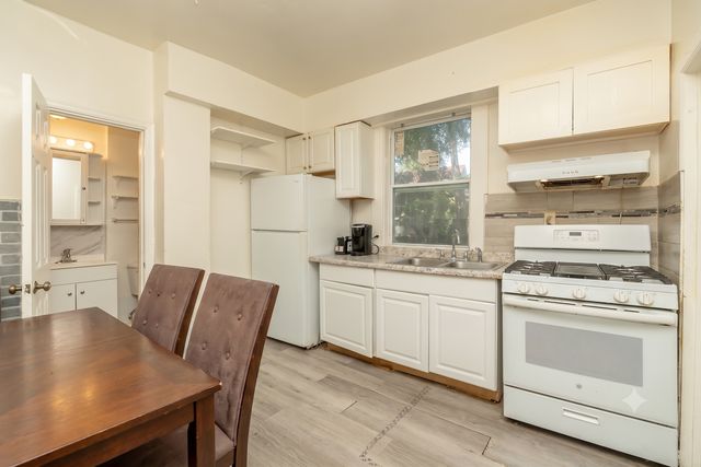 2115 5th Street NE, Minneapolis, MN 55418