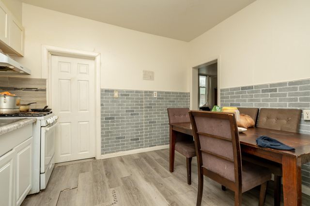2115 5th Street NE, Minneapolis, MN 55418