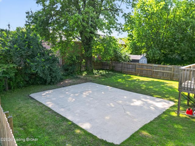 116 James St, Elizabethtown, KY 42701