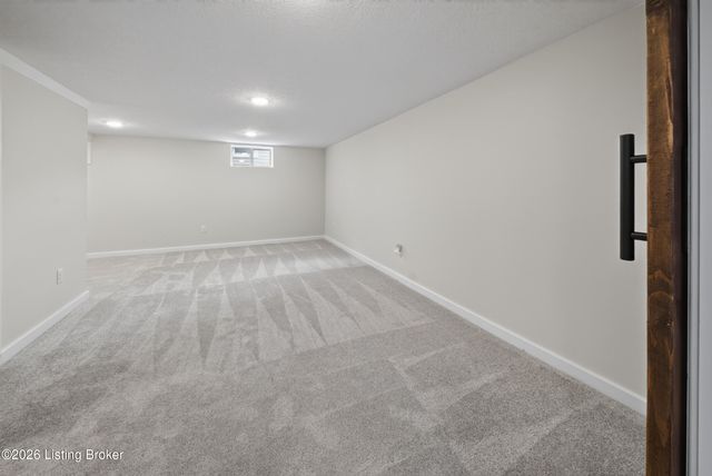 116 James St, Elizabethtown, KY 42701