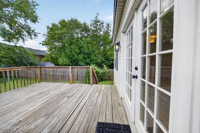 116 James St, Elizabethtown, KY 42701