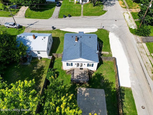 116 James St, Elizabethtown, KY 42701