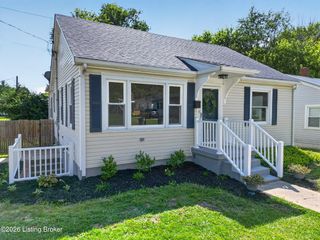 116 James St, Elizabethtown, KY 42701
