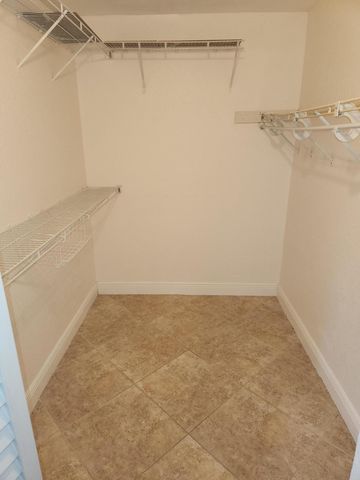 702 Sunny Pine Way G1, Greenacres, FL 33415