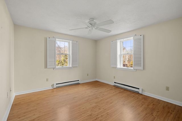 16 Hilltop Drive UNIT 16, Sandwich, MA 02563