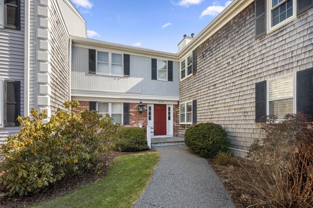 16 Hilltop Drive UNIT 16, Sandwich, MA 02563